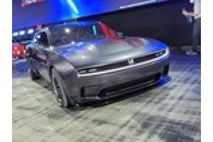 Зізнайтеся – концепт Dodge Charger Daytona SRT EV є витвором мистецтва